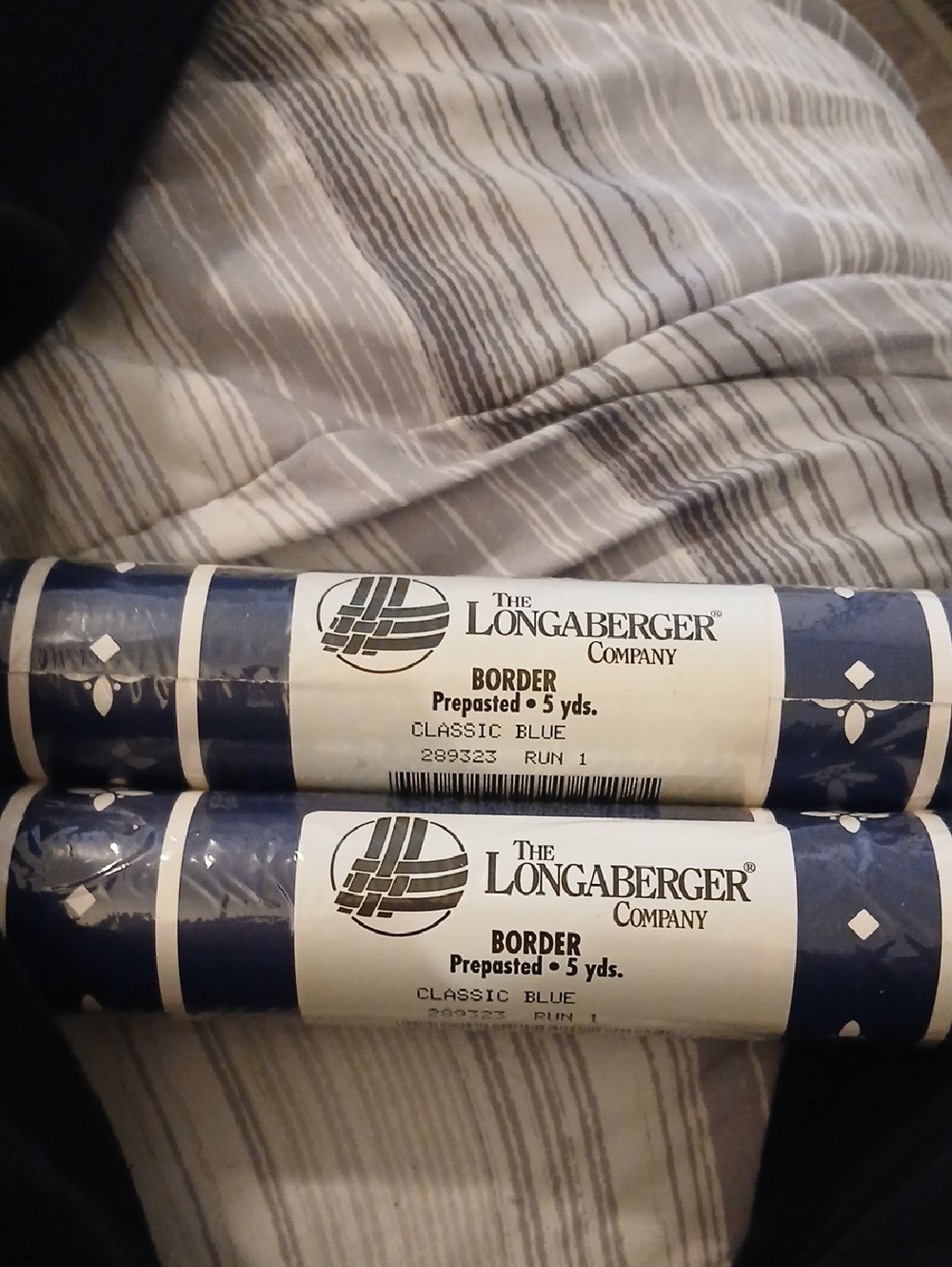 Longaberger Classic Blue Prepasted Border Wallpaper Roll